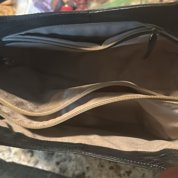 Brahmin Wicker & Emeral Green Handbag - Picture 6 of 7